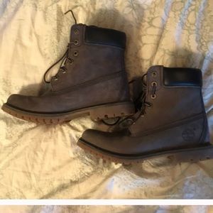 Grey women’s premium timberland boots